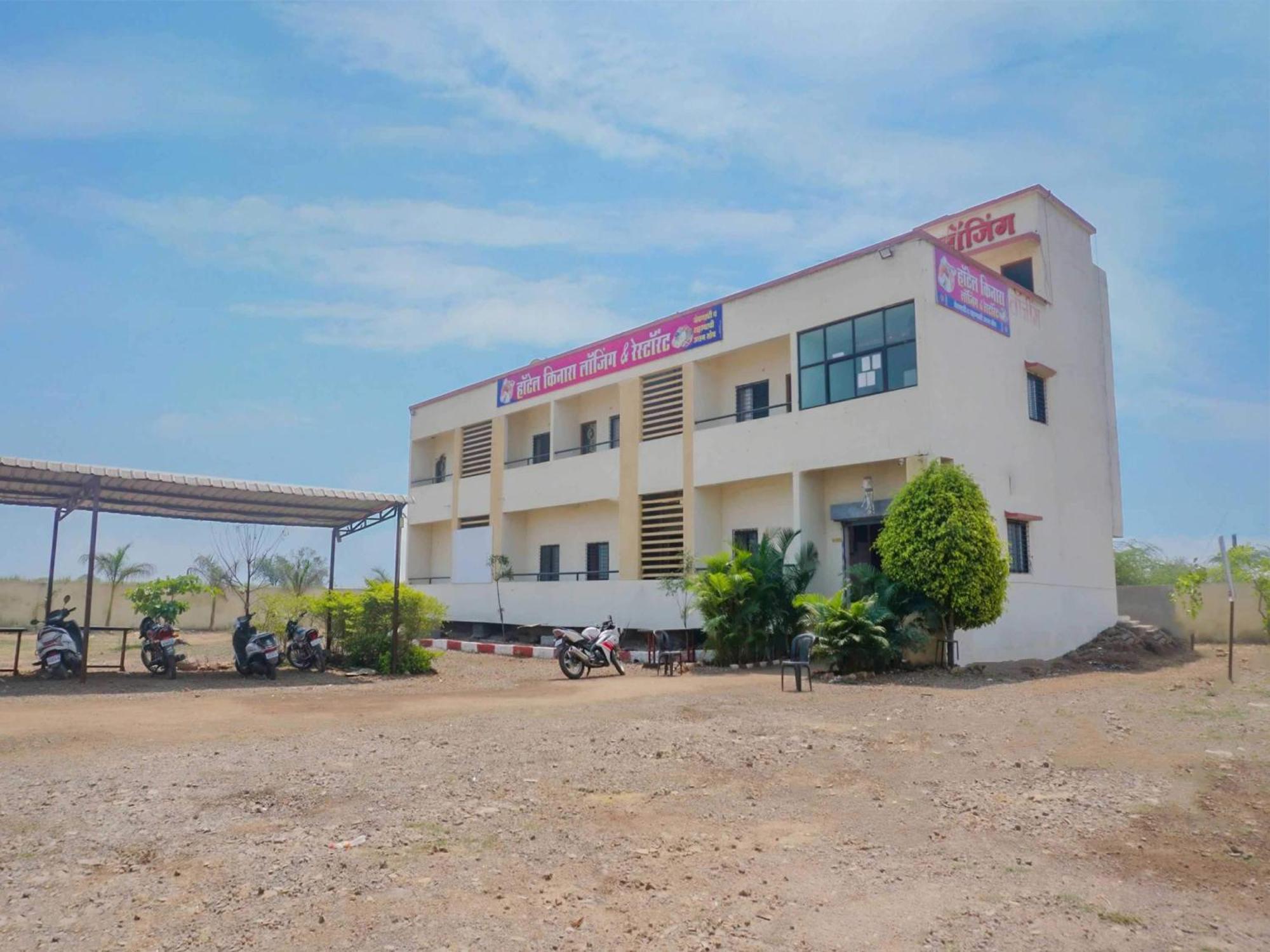 Spot On 79676 Hote Kinara Lodging And Restaurant Daund Exterior photo
